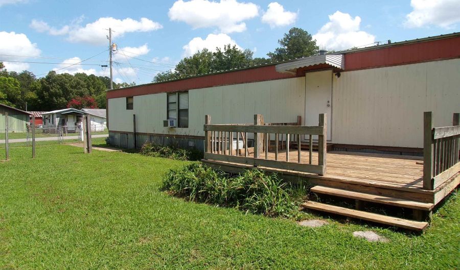 3808 BOXWOOD St, Anniston, AL 36201 - 2 Beds, 1 Bath
