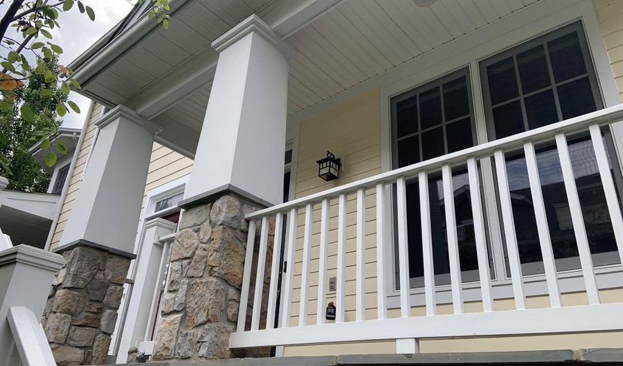 2855 11TH St N, Arlington, VA 22201 - 3 Beds, 3 Bath