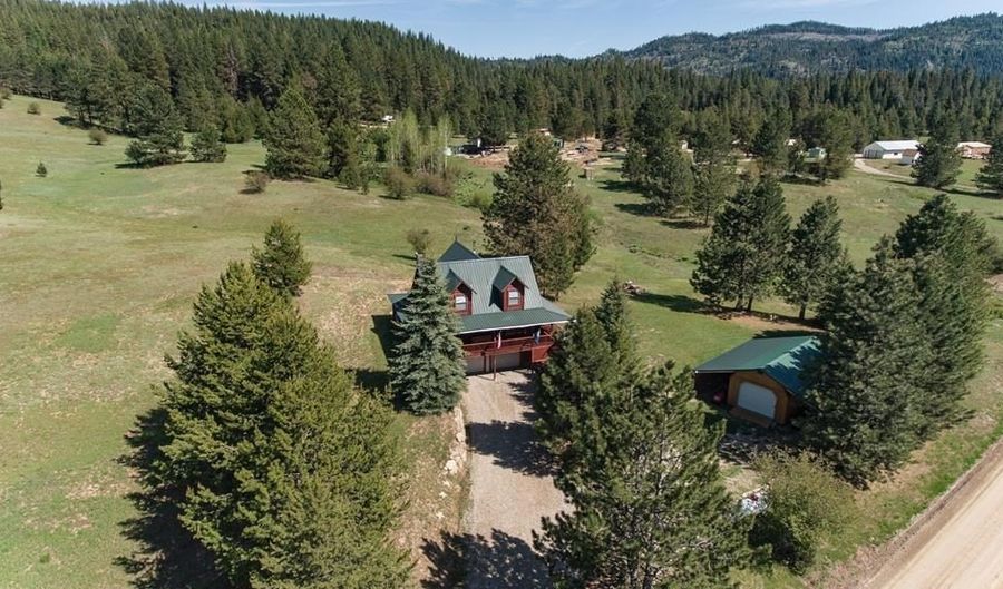 9606 Packer John Rd, Cascade, ID 83611 - 3 Beds, 2 Bath