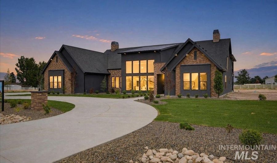 13287 Prominence Ridge Ln, Caldwell, ID 83607 - 4 Beds, 5 Bath