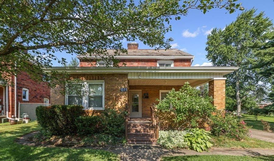 1511 Wade Ave, Alliance, OH 44601 - 3 Beds, 2 Bath