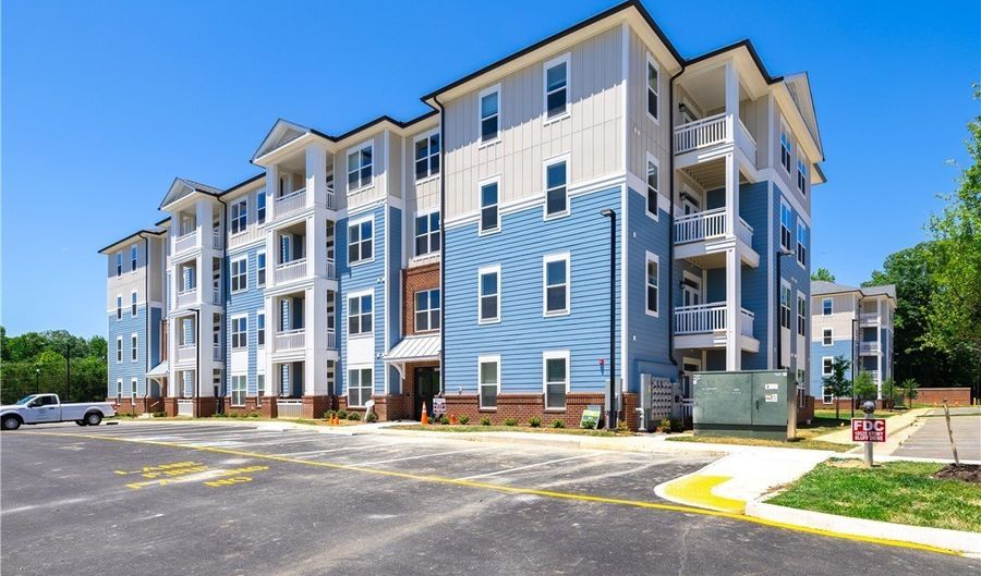 10526 Stony Bluff Dr 101, Ashland, VA 23005 - 2 Beds, 2 Bath