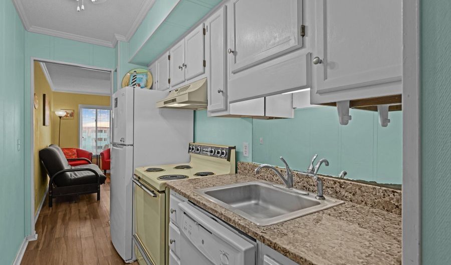 1904 E Ft Macon Rd 346, Atlantic Beach, NC 28512 - 1 Beds, 2 Bath
