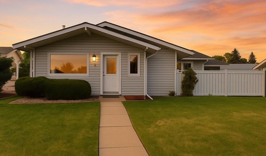 12 Irene Ct, Broomfield, CO 80020 - 2 Beds, 2 Bath