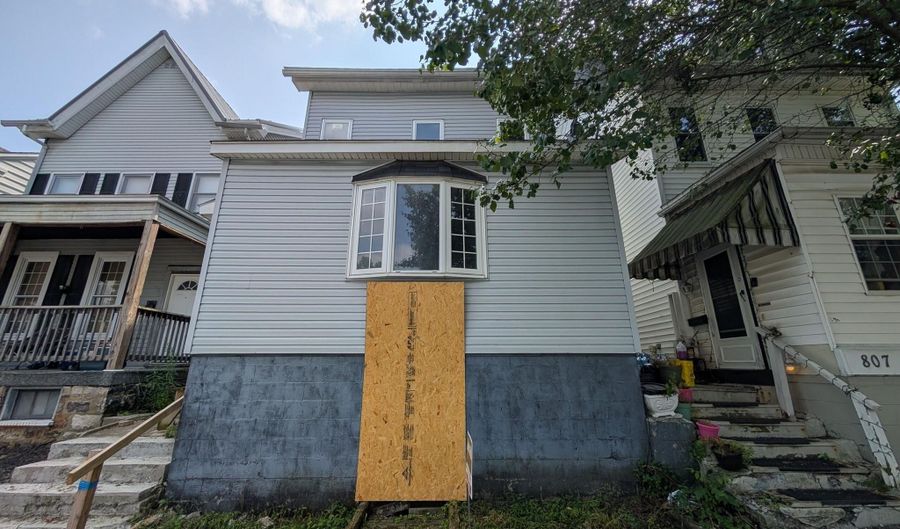 805 2nd Ave, Altoona, PA 16602 - 3 Beds, 1 Bath