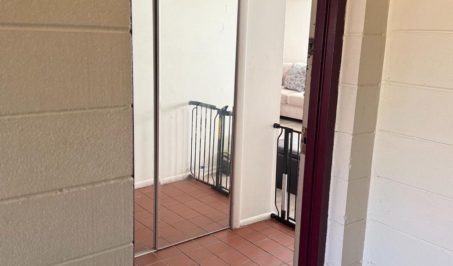 5215 NEWTON St 302, Bladensburg, MD 20710 - 2 Beds, 1 Bath