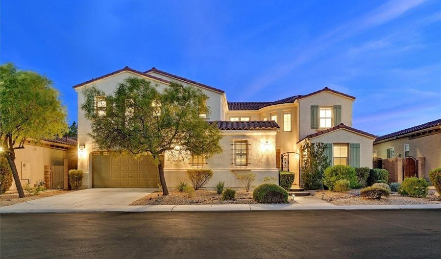 7265 Iron Oak Ave, Las Vegas, NV 89113 - 5 Beds, 4 Bath