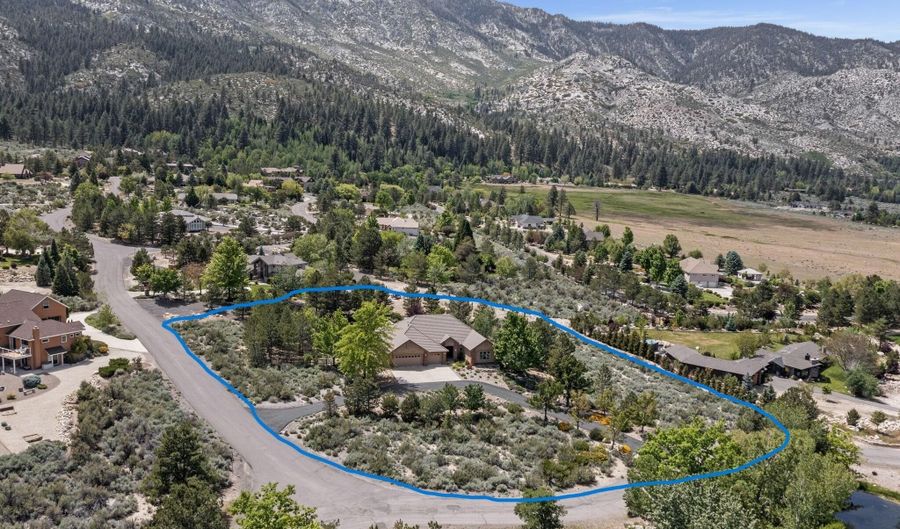 1030 Lakeside Dr, Gardnerville, NV 89460 - 4 Beds, 3 Bath