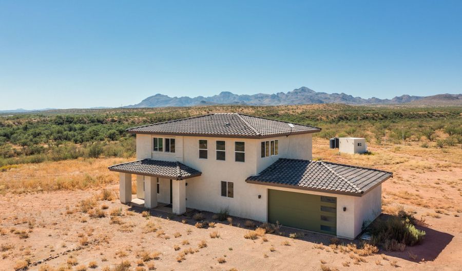 2637 W Frontage Rd 1, Amado, AZ 85645 - 0 Beds, 0 Bath