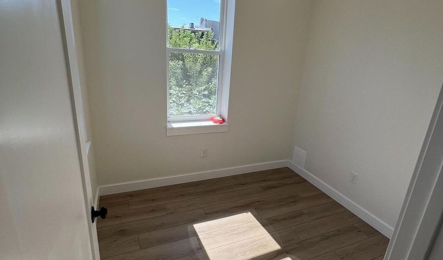 1315 E EYRE St, Philadelphia, PA 19125 - 2 Beds, 1 Bath