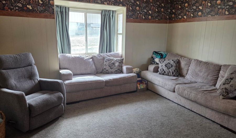 701 Vine St, Bancroft, NE 68004 - 3 Beds, 2 Bath