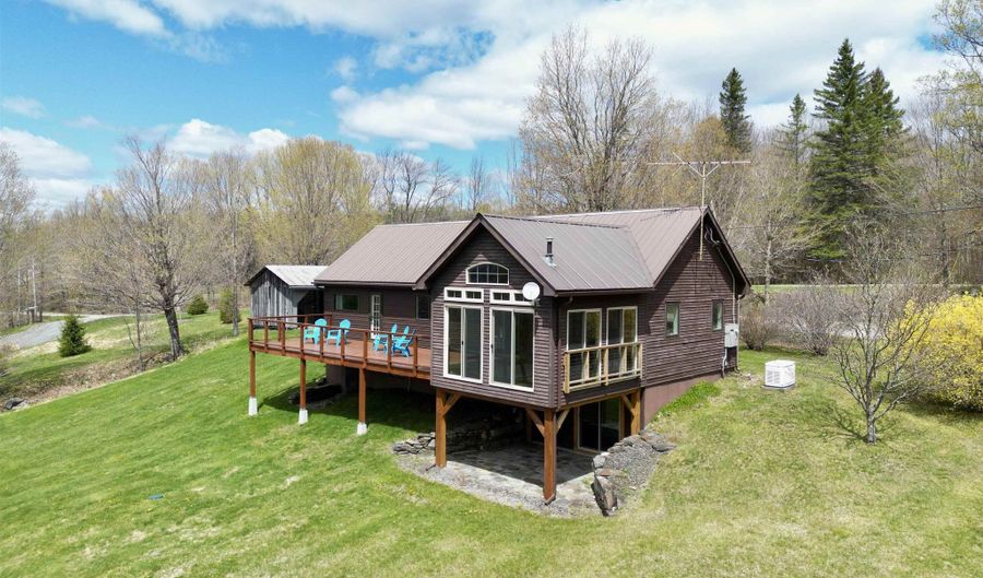 1333 Pinkham Rd, Burke, VT 05832 - 3 Beds, 2 Bath