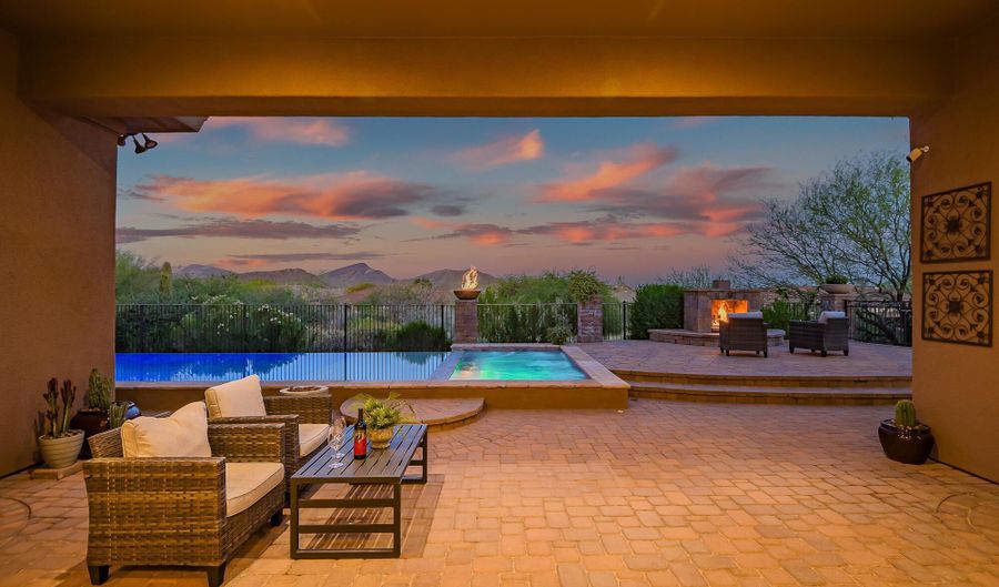 41809 N LA CANTERA Dr, Anthem, AZ 85086 - 6 Beds, 5 Bath