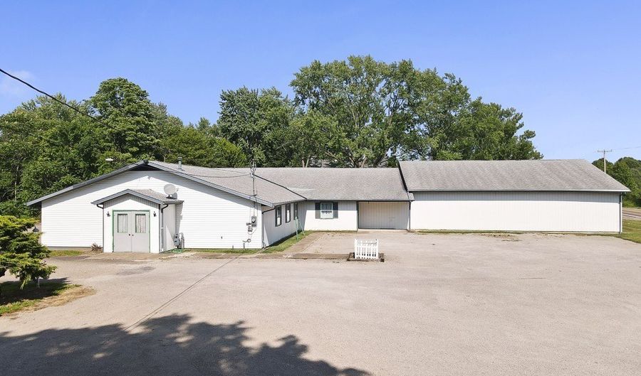 1887 W Beech St, Alliance, OH 44601 - 4 Beds, 1 Bath