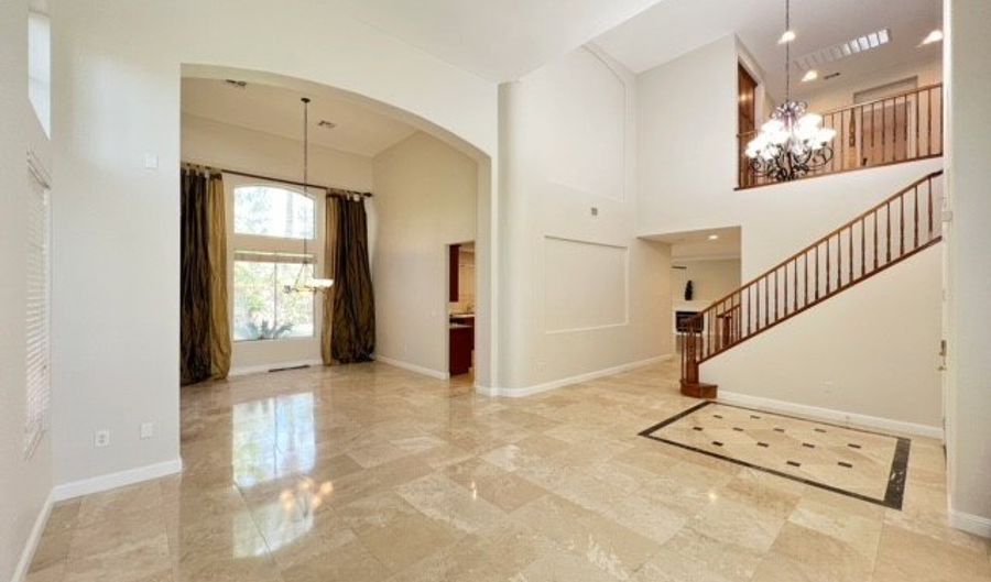 101 N BUTEO WOODS Ln, Las Vegas, NV 89144 - 5 Beds, 5 Bath