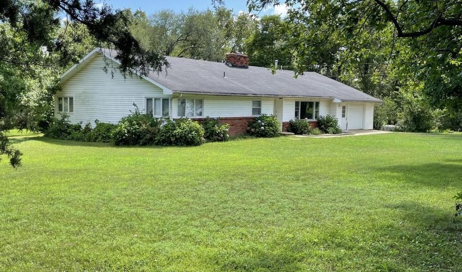 1395- A Rural Route 4 Rd 5-302, Ava, MO 65608 - 3 Beds, 0 Bath