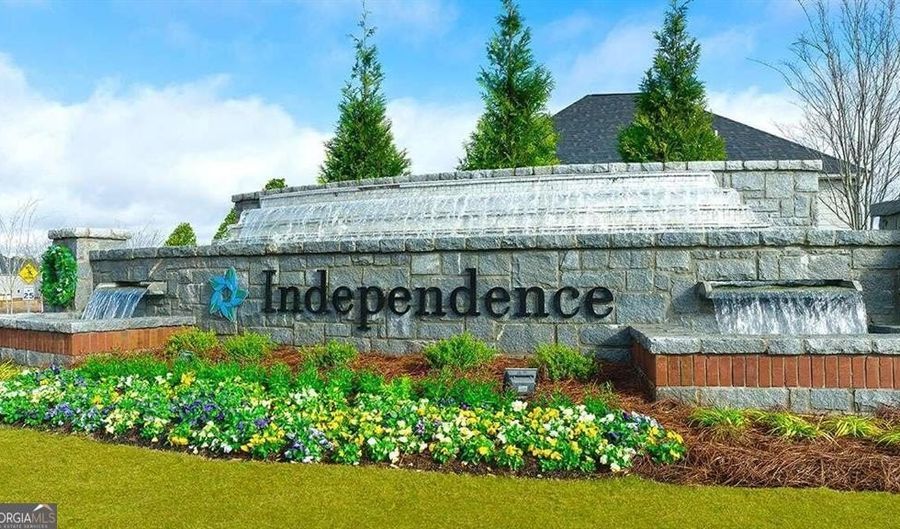 2938 Champions Way, Loganville, GA 30052 - 5 Beds, 3 Bath