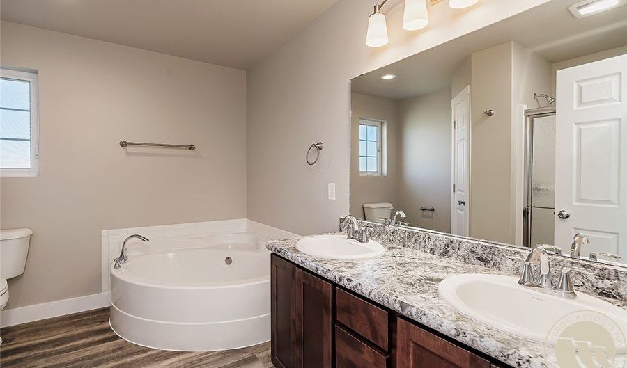 2238 Lindero Blvd, Billings, MT 59105 - 3 Beds, 2 Bath