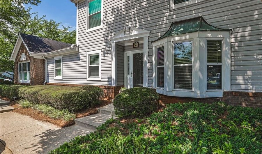 52 Sutton Pl, Avondale Estates, GA 30002 - 3 Beds, 3 Bath