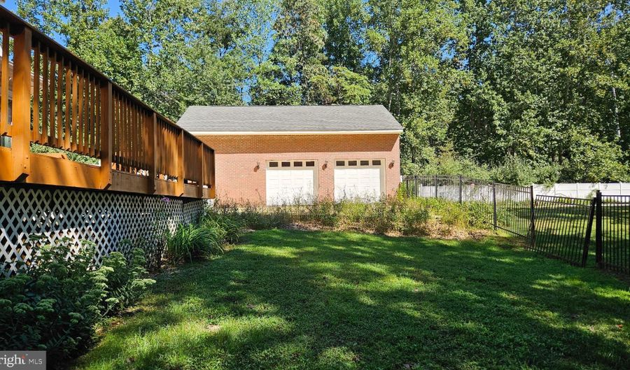 4145 RUNNING QUAIL Trl, Amissville, VA 20106 - 3 Beds, 4 Bath