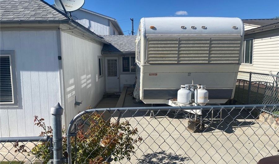 927 Park Ave, Ely, NV 89301 - 3 Beds, 1 Bath