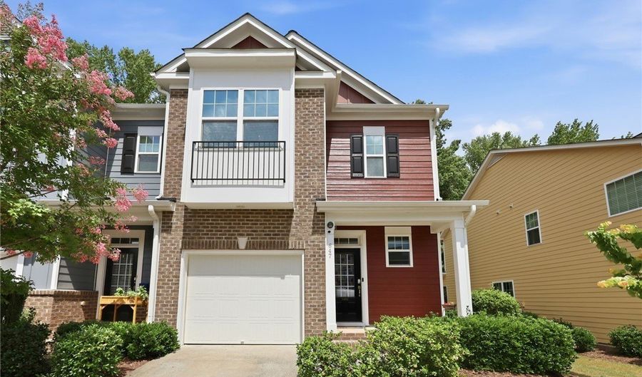 647 Briarcliff St, Apex, NC 27502 - 3 Beds, 3 Bath
