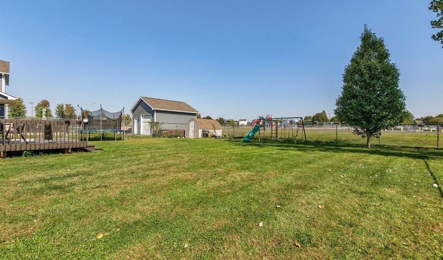 215 19th Ave SW, Altoona, IA 50009 - 3 Beds, 2 Bath