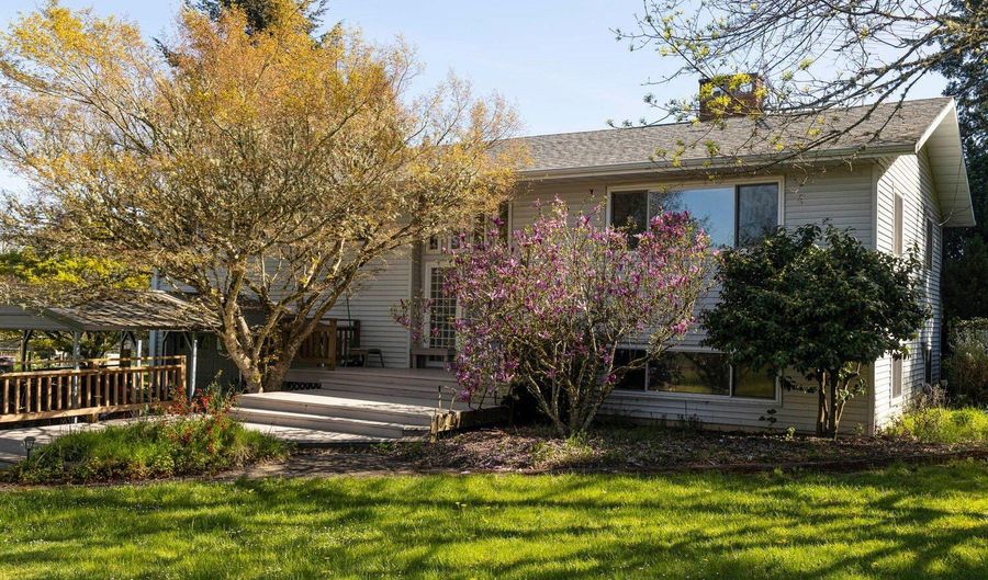 5491 SE TELEGRAPH Rd, Amity, OR 97101 - 4 Beds, 3 Bath