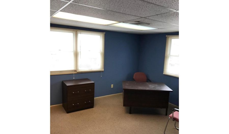 220 S WHITE HORSE Pike 1, Audubon, NJ 08106 - 0 Beds, 0 Bath