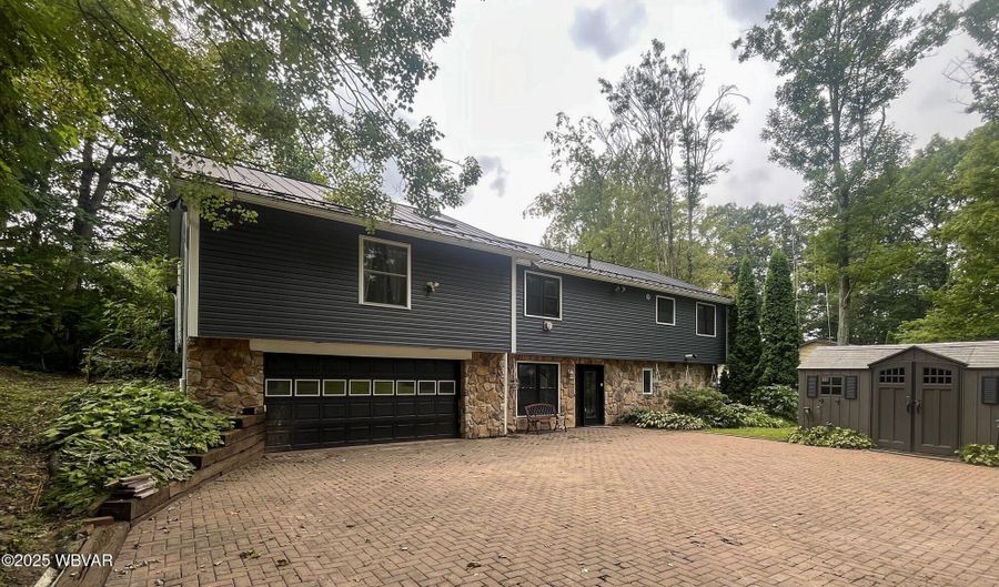 672 OLD CEMENT Rd, Montoursville, PA 17754 - 4 Beds, 3 Bath