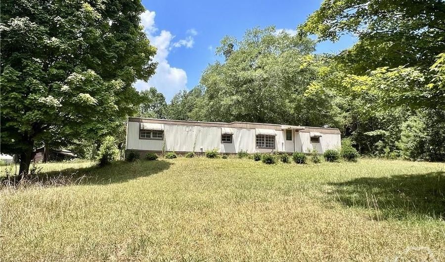 4570 Hwy 106 S, Hull, GA 30646 - 2 Beds, 1 Bath