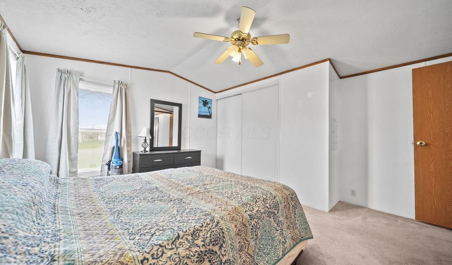 170 Spruce Ridge Dr, Ashville, OH 43103 - 2 Beds, 2 Bath