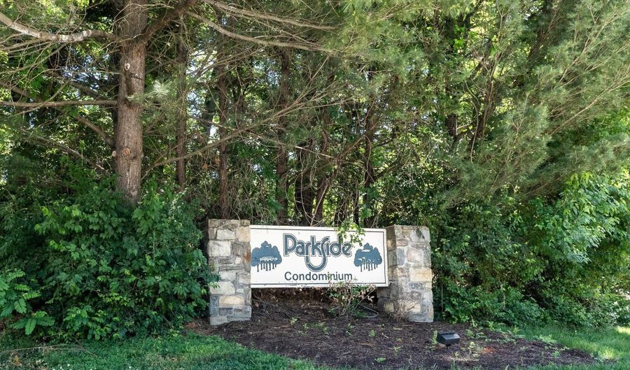 10500 MONTROSE Ave M4, Bethesda, MD 20814 - 1 Beds, 1 Bath