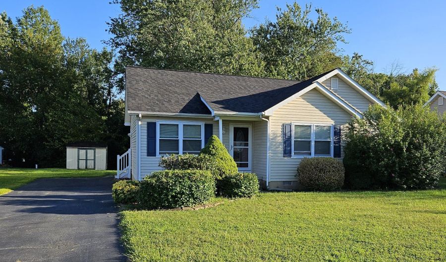 458 EVELYNDALE Dr, Dover, DE 19901 - 3 Beds, 2 Bath