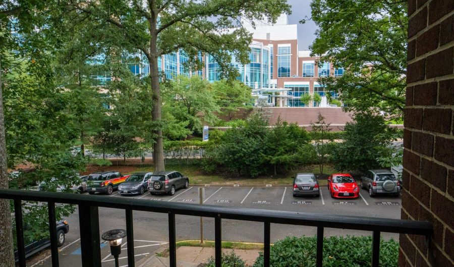 3376 WOODBURN Rd 24, Annandale, VA 22003 - 1 Beds, 1 Bath
