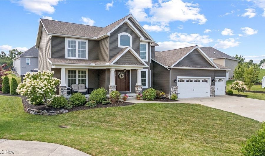 2480 Orchard Spring Cir, Alliance, OH 44601 - 3 Beds, 4 Bath