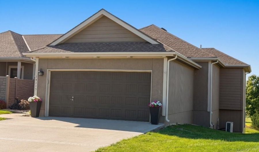 14115 Amanda Ln, Basehor, KS 66007 - 3 Beds, 3 Bath
