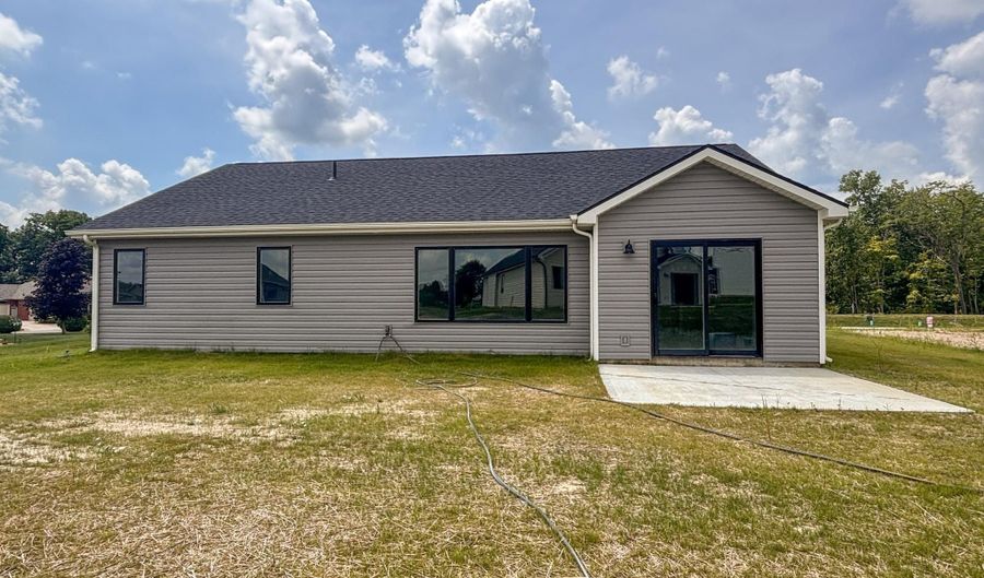 108 Oak Tree Pl, Avilla, IN 46710 - 3 Beds, 2 Bath
