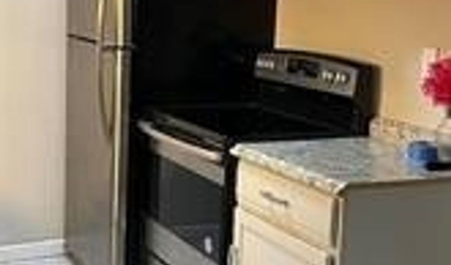 215 Camelot Dr, Atlanta, GA 30349 - 1 Beds, 1 Bath