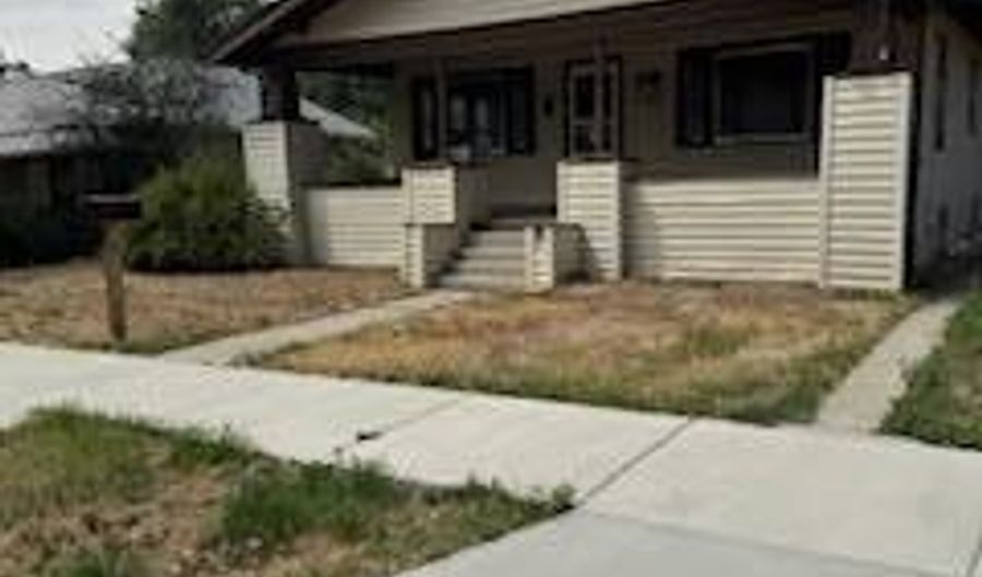 232 N. 5th, Douglas, WY 82633 - 2 Beds, 1 Bath