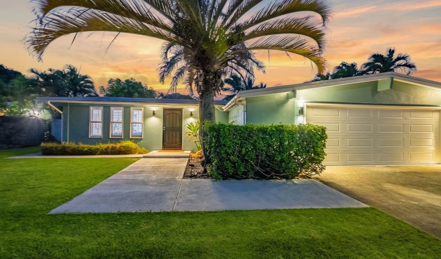 923 Mokapu Blvd, Kailua, HI 96734 - 3 Beds, 2 Bath