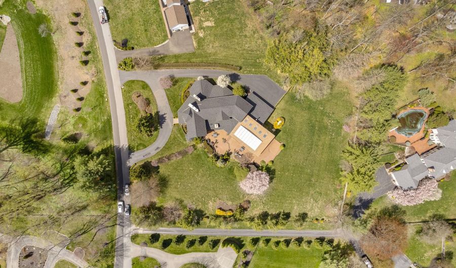 277 WOODCOCK Ln, Ambler, PA 19002 - 7 Beds, 7 Bath