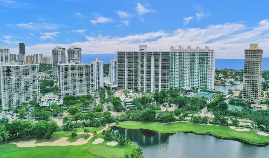 20281 E Country Club Dr 1114, Aventura, FL 33180 - 2 Beds, 2 Bath