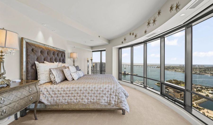 200 Harbor Dr 3702, San Diego, CA 92101 - 2 Beds, 3 Bath