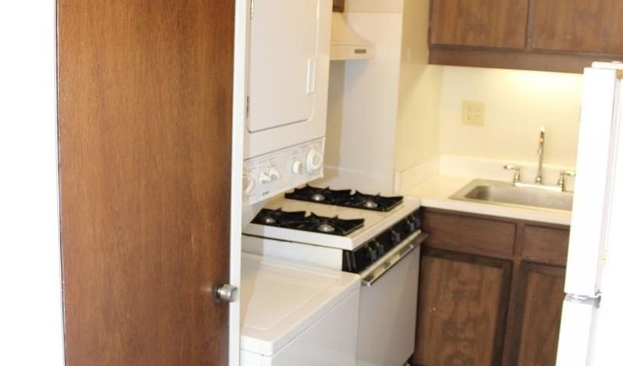 1624 Dole St 504, Honolulu, HI 96822 - 2 Beds, 1 Bath