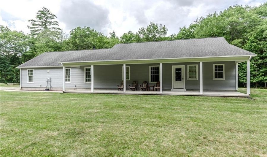 167 Cranberry Ridge Rd, Glocester, RI 02857 - 2 Beds, 2 Bath