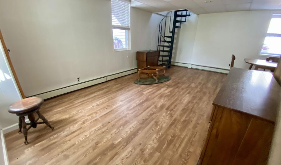 330 Norwood Ln, Avon By The Sea, NJ 07717 - 2 Beds, 1 Bath