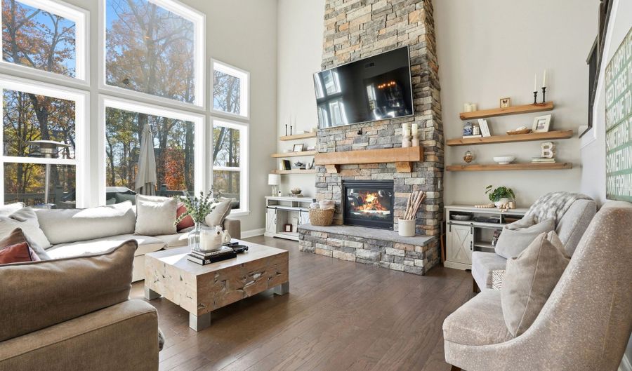 7995 Veranda Curv, Ball Ground, GA 30107 - 4 Beds, 5 Bath