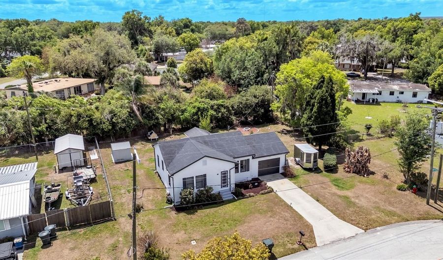 495 W PLUMOSA St, Bartow, FL 33830 - 2 Beds, 1 Bath