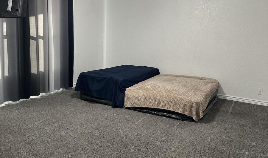 19918 W RAY Rd, Buckeye, AZ 85326 - 3 Beds, 2 Bath